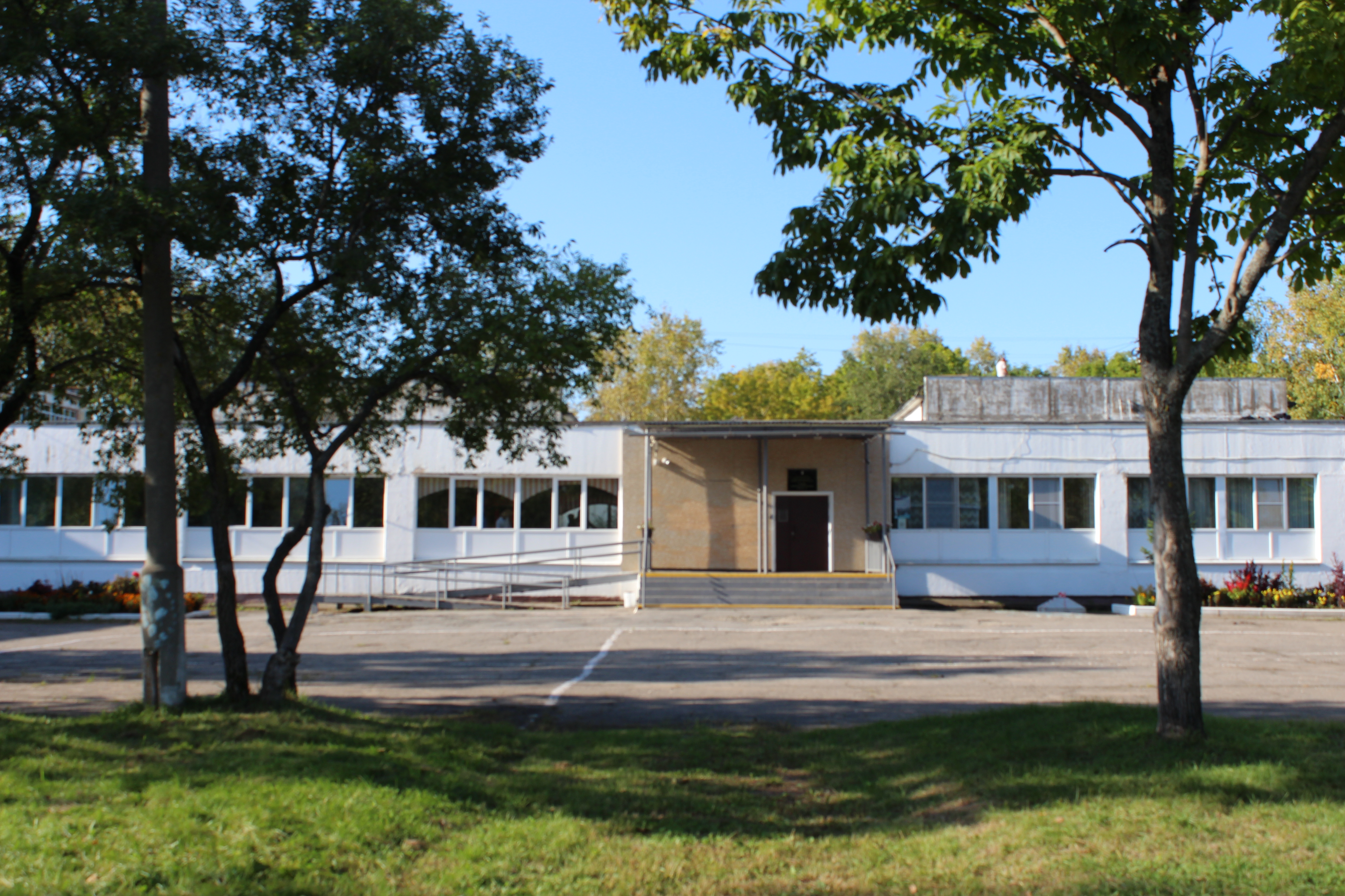 МБОУ СОШ № 9 г. Хабаровска.
